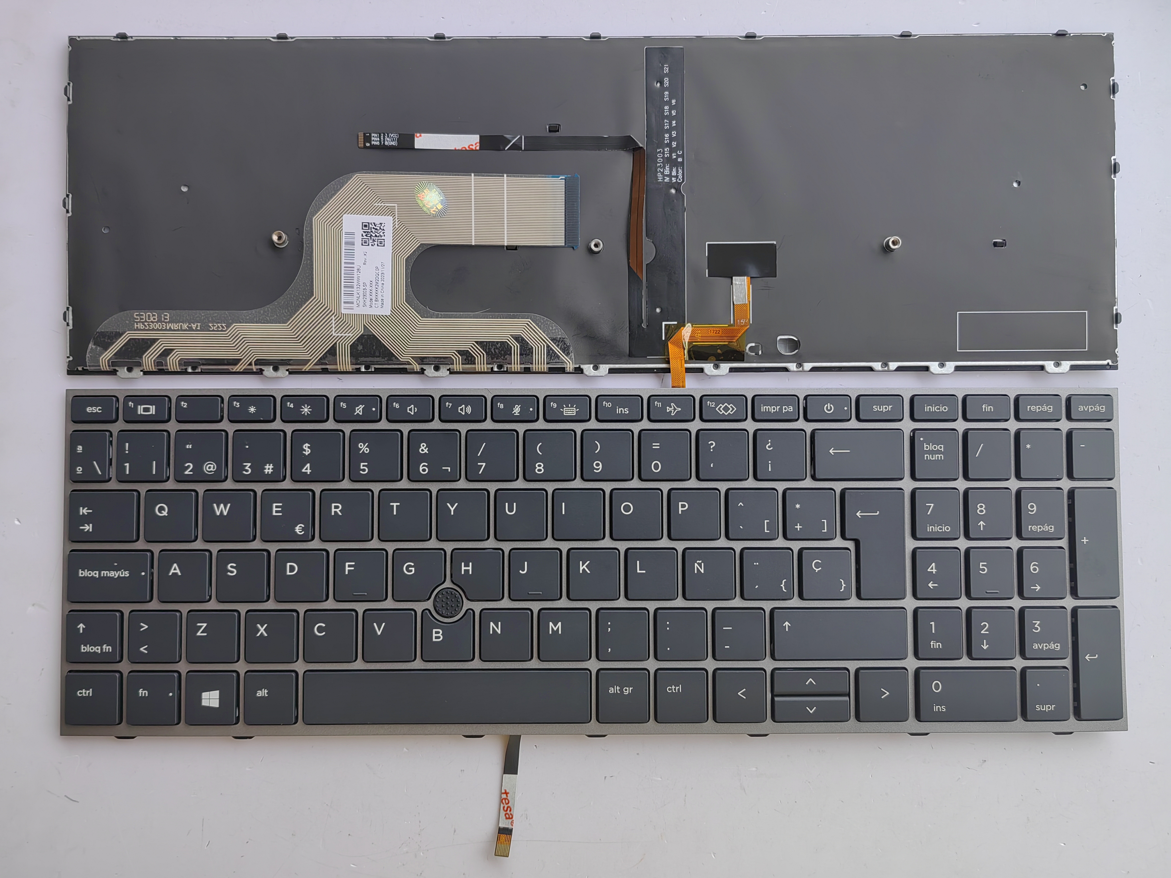 Picture of New Replacement Laptop Keyboard For HP ZBOOK15G7/ZBOOK15G8/ZBOOK Fury 15 G7 G8 SILVER FRAME BLACK With Point Backlit (OEM) SP Layout